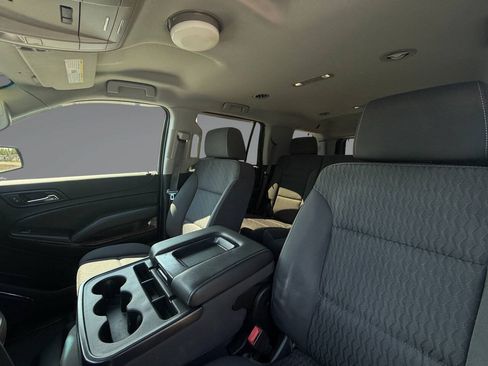Used 2019 Chevrolet Tahoe 4WD image 14