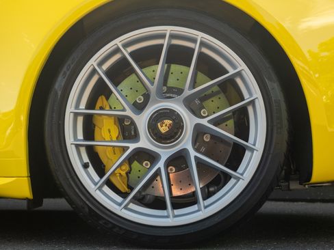 Certified 2018 Porsche 911 Carrera 4 GTS AWD/4WD image 13