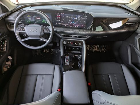 New 2025 Audi Q5 Premium image 5