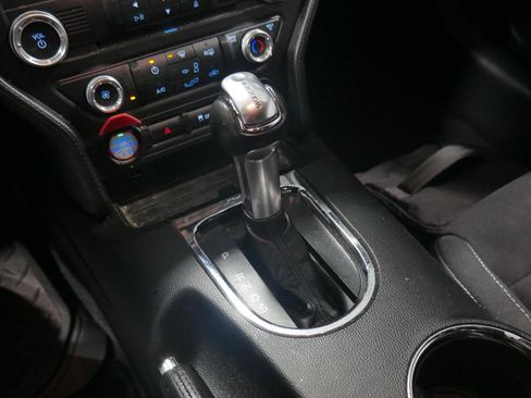 Used 2017 Ford Mustang GT image 19