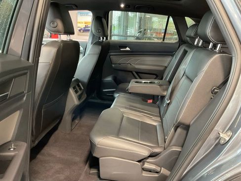 Used 2021 Volkswagen Atlas Cross Sport SE AWD/4WD image 20
