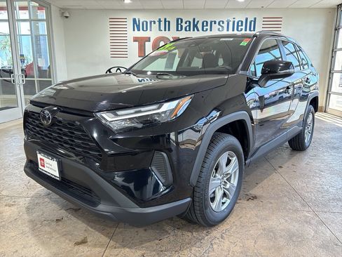 Certified 2024 Toyota RAV4 XLE FWD image 6