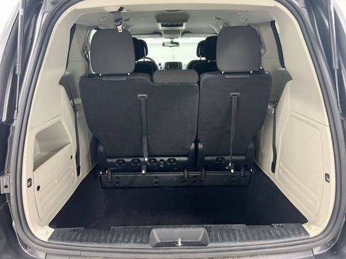 Used 2017 Dodge Grand Caravan SE w/ Power Window Group FWD image 24