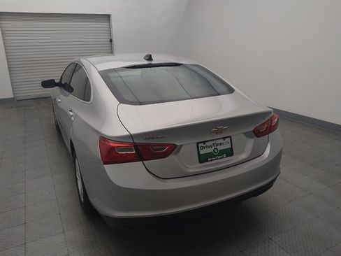 Used 2020 Chevrolet Malibu LS w/ LPO, Convenience Package 1 FWD image 6
