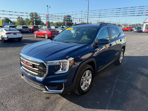 Used 2022 GMC Terrain SLE w/ Driver Convenience Package AWD/4WD image 10