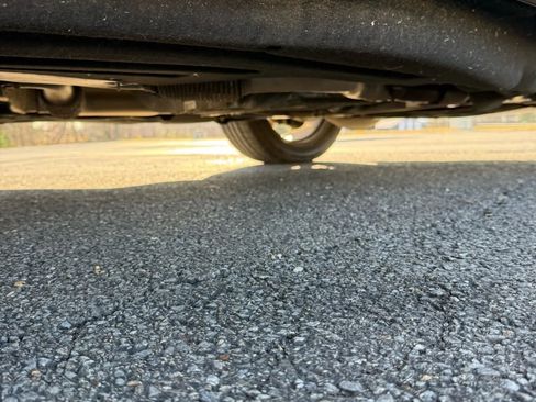 Used 2020 Ford Explorer Platinum w/ Premium Technology Package image 22