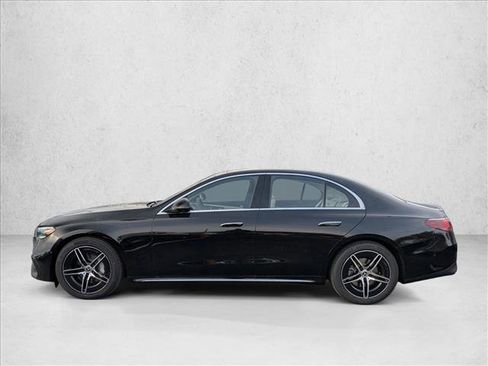 New 2026 Mercedes-Benz E 350 4MATIC Sedan image 5