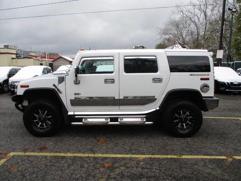 Used 2004 HUMMER H2 w/ Preferred Equipment Group image 10