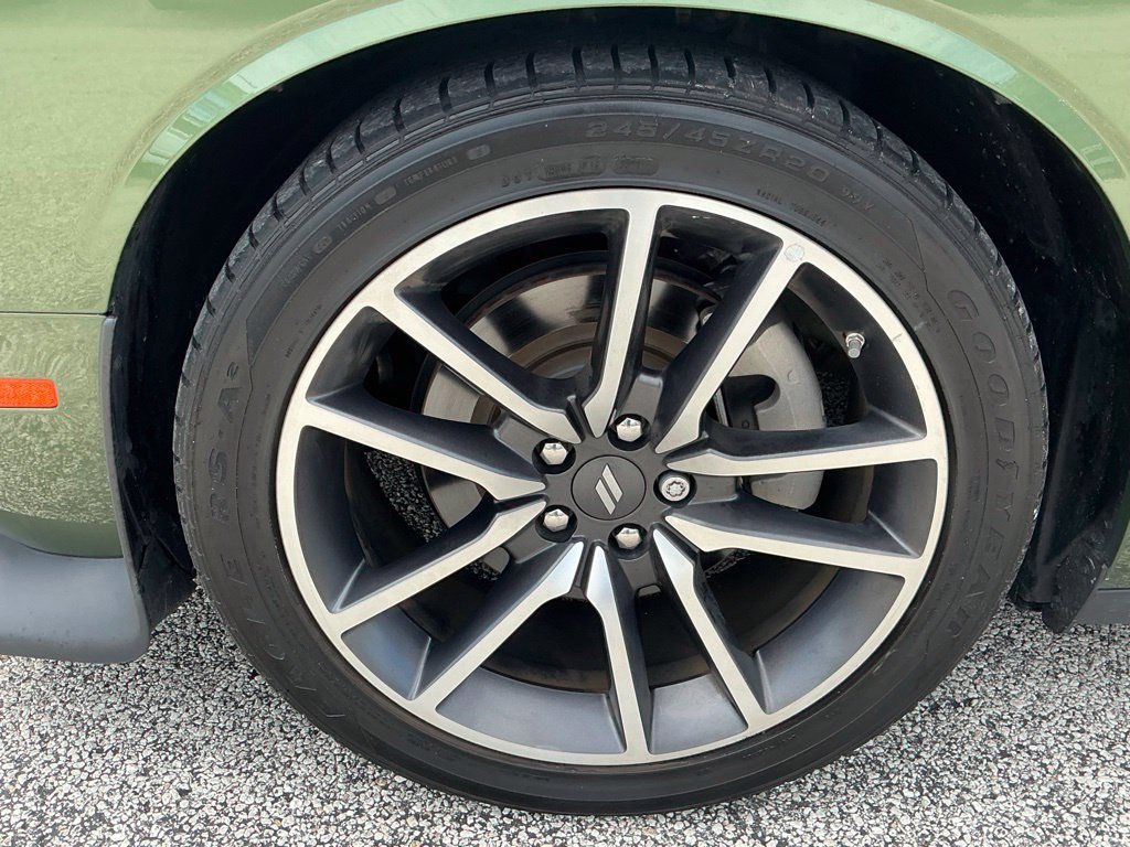 Used 2023 Dodge Challenger R/T RWD image 18