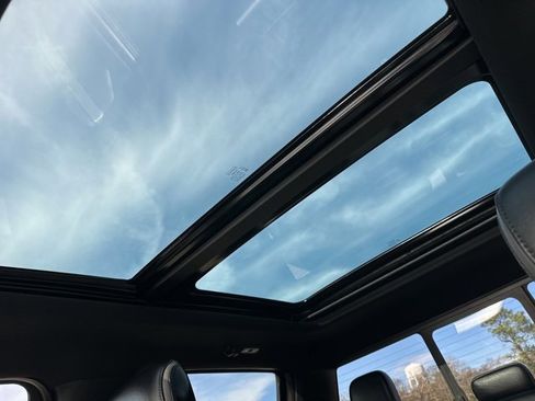 Used 2018 Ford F350 Platinum w/ Platinum Ultimate Package image 28