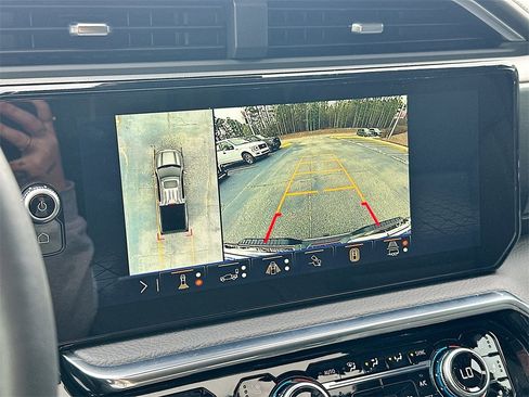 Used 2025 GMC Sierra 1500 Denali image 23