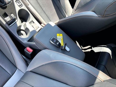 Certified 2024 Subaru Crosstrek 2.5i Limited AWD/4WD image 18