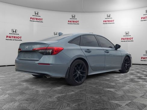Used 2024 Honda Civic Sport image 5
