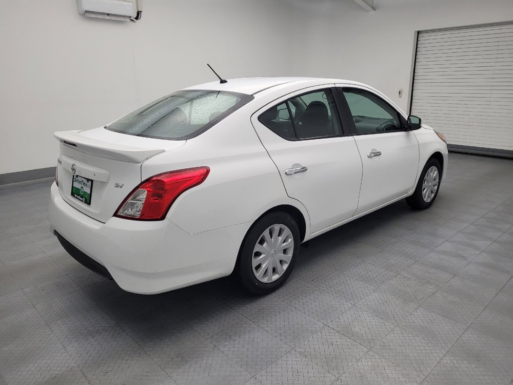 Used 2019 Nissan Versa SV FWD image 10