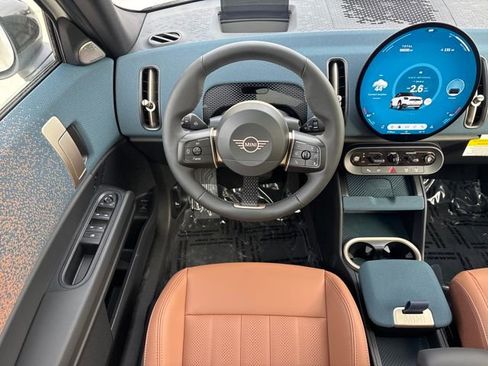 New 2025 MINI Cooper Countryman SE w/ Comfort Package Max image 14