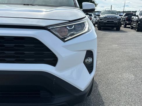 Used 2020 Toyota RAV4 XLE image 10