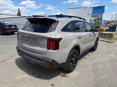 Certified 2024 Kia Sorento SX AWD/4WD image 8