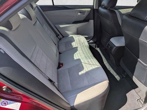 Used 2015 Toyota Camry XSE FWD image 18