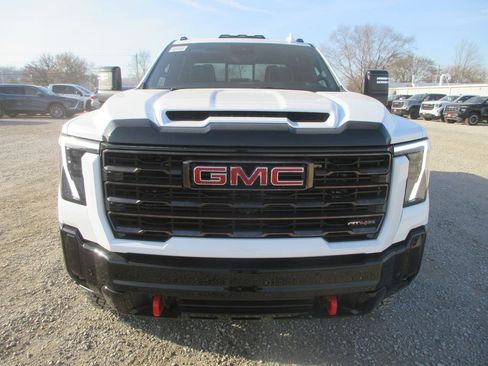 New 2026 GMC Sierra 2500 AT4X image 12