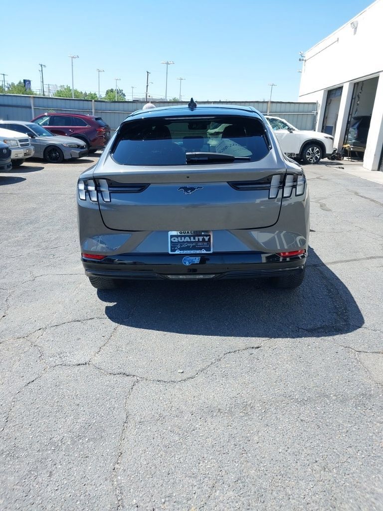 Used 2021 Ford Mustang Mach-E Premium w/ Equipment Group 301A AWD/4WD image 3