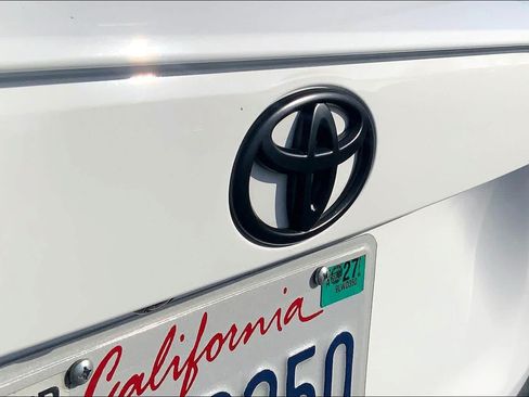 Certified 2024 Toyota RAV4 XLE FWD image 30