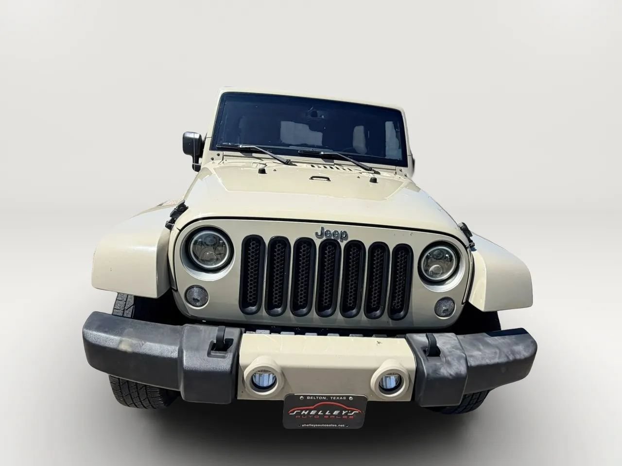 Used 2017 Jeep Wrangler Unlimited Sahara w/ Connectivity Group AWD/4WD image 15