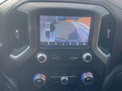 Used 2019 GMC Sierra 1500 Denali w/ Technology Package image 13