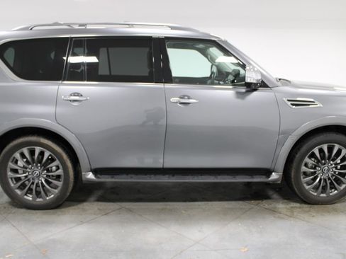 Used 2023 Nissan Armada Platinum w/ Captain's Chairs Package image 11