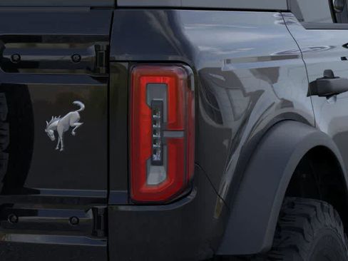 New 2025 Ford Bronco Badlands image 23