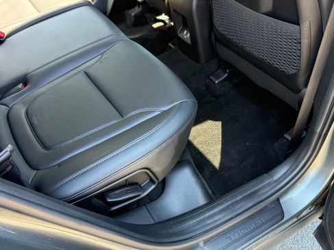 Used 2022 Hyundai Tucson SEL w/ Convenience + Premium Package AWD/4WD image 24