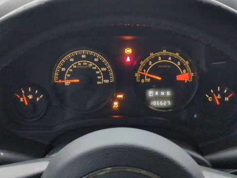 Used 2016 Jeep Patriot High Altitude image 31