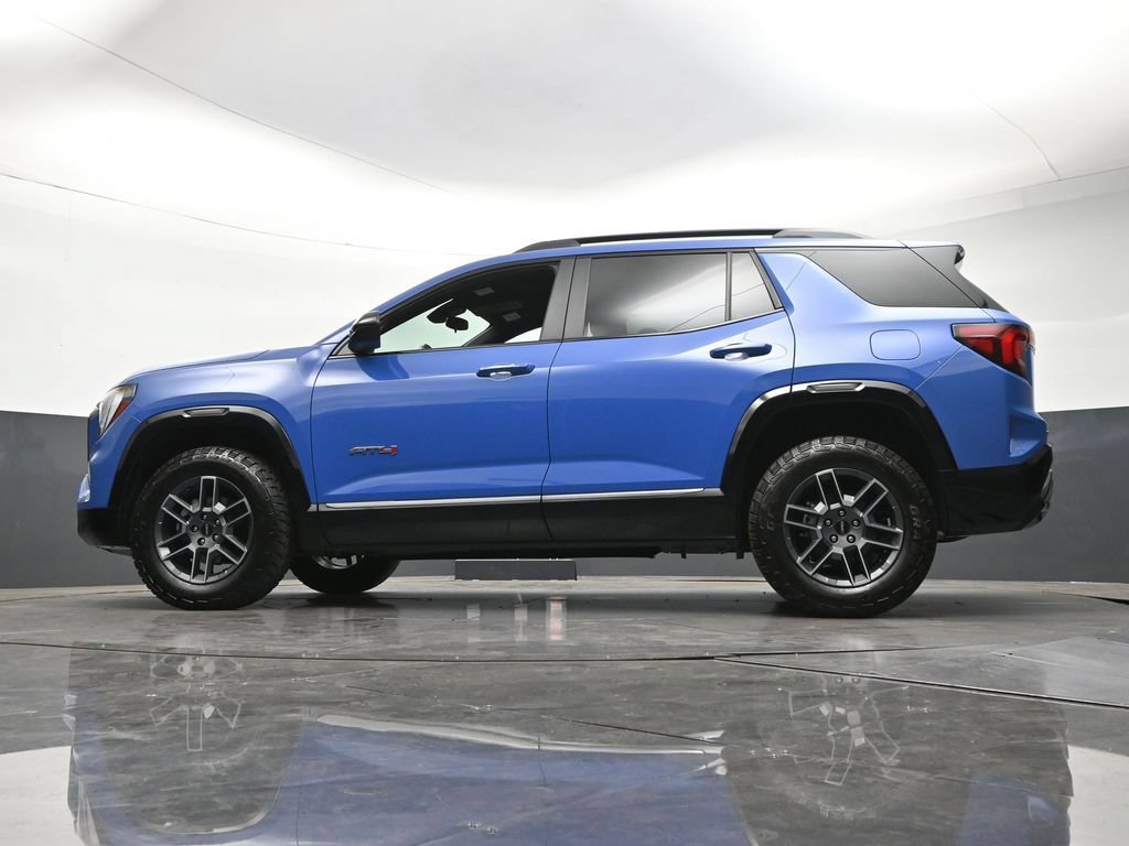 Used 2026 GMC Terrain AT4 AWD/4WD image 25