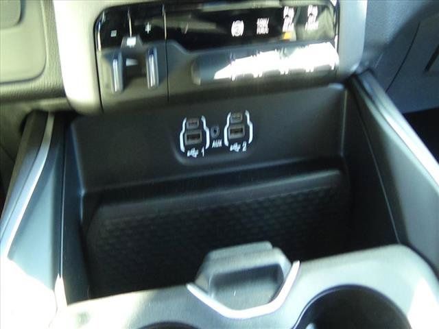 Certified 2024 RAM 2500 Big Horn w/ Sport Appearance Package AWD/4WD image 43