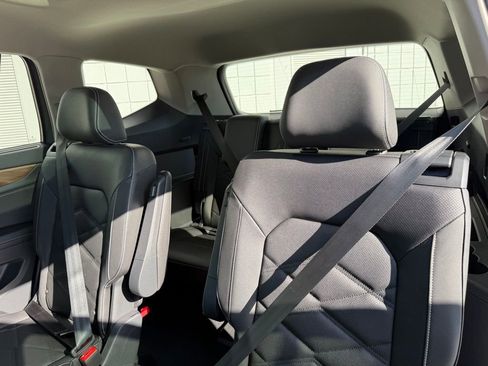 New 2026 Volkswagen Atlas SE FWD image 18
