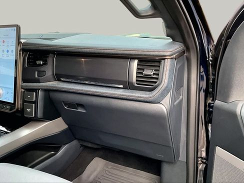 Used 2023 Ford F150 Lightning Lariat AWD/4WD image 18