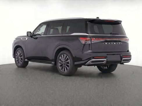 Used 2025 INFINITI QX80 Pure AWD/4WD image 3