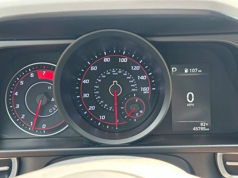 Certified 2023 Hyundai Elantra SEL FWD image 16