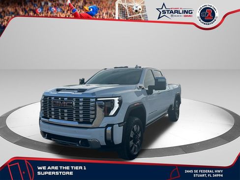 Used 2024 GMC Sierra 2500 Denali w/ Denali Reserve Package AWD/4WD image 1