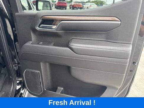 Used 2022 Chevrolet Silverado 1500 RST w/ Convenience Package II RWD image 13