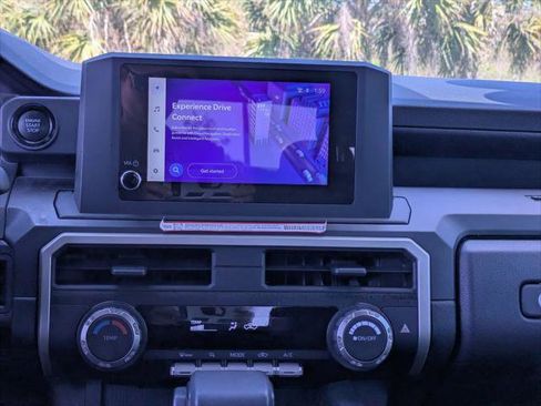 Certified 2025 Toyota Tacoma SR image 18