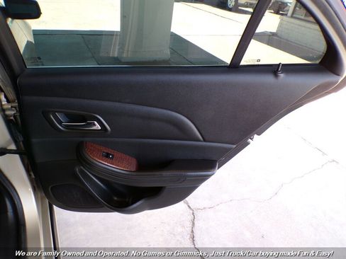 Used 2013 Chevrolet Malibu LT FWD image 25