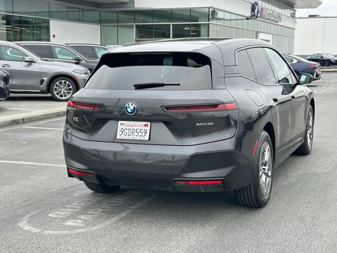 Used 2023 BMW iX xDrive50 AWD/4WD image 5