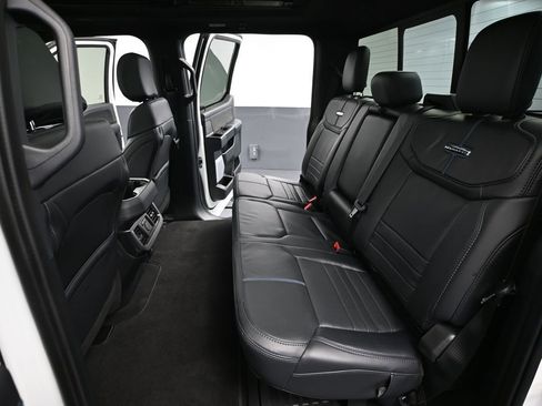 Used 2025 Ford F250 Platinum AWD/4WD image 41