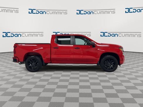 Used 2022 Chevrolet Silverado 1500 Custom AWD/4WD image 9
