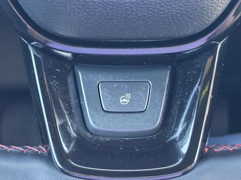 Used 2025 Honda Pilot Black Edition image 25