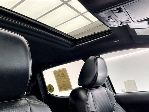 Used 2019 Toyota Tacoma TRD Sport image 25