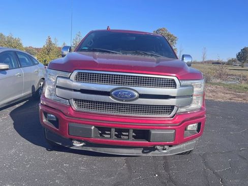 Used 2018 Ford F150 Platinum w/ Equipment Group 701A Luxury image 2