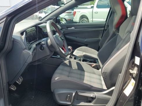 Used 2024 Volkswagen GTI SE FWD image 4