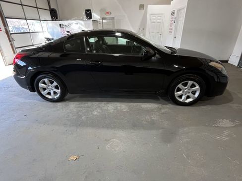 Used 2008 Nissan Altima 2.5 S w/ Premium Pkg image 2