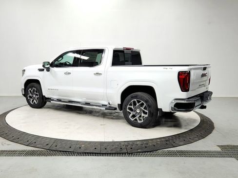 New 2026 GMC Sierra 1500 SLT w/ SLT Premium Plus Package image 5